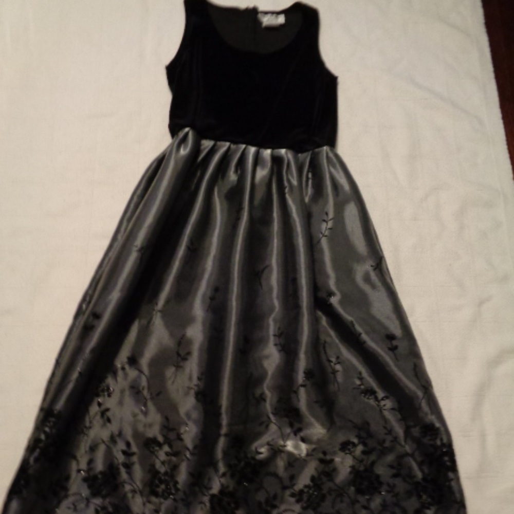 Karin Stevens Evening Dress